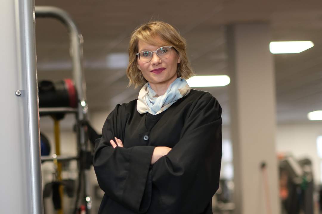 Rechtsanwältin Julia Ruch in Robe
